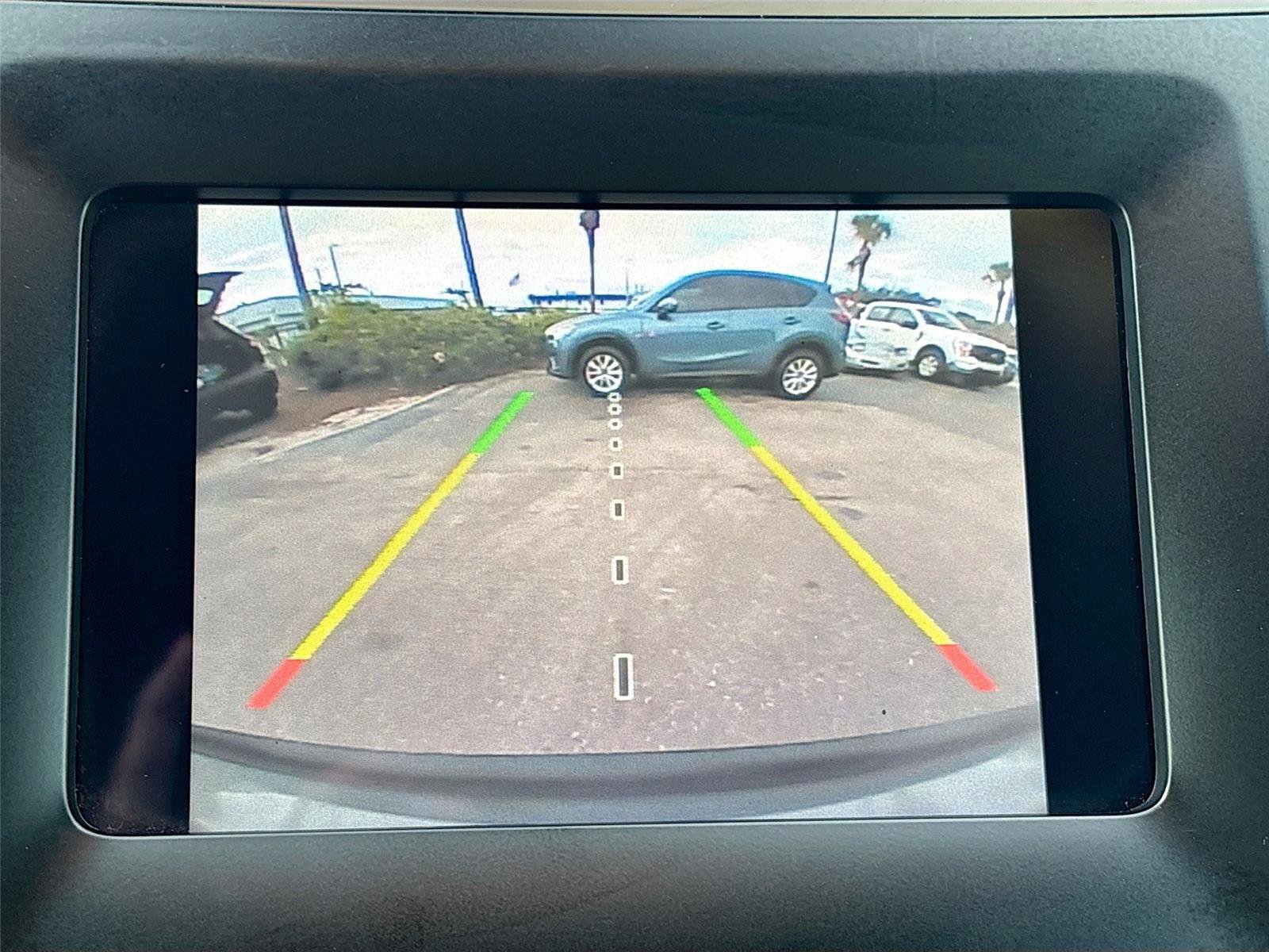 Used 2019 Jeep Cherokee Latitude w/ Popular Appearance Group image 14