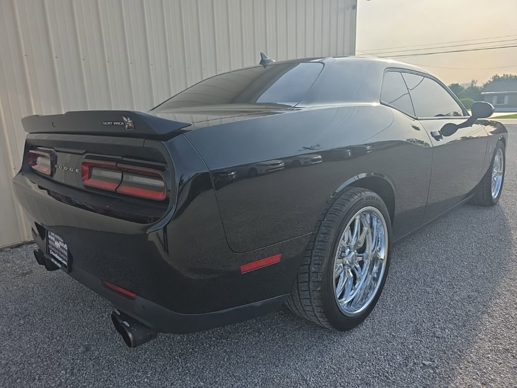 Used 2021 Dodge Challenger R/T Scat Pack w/ Dynamics Package RWD image 8