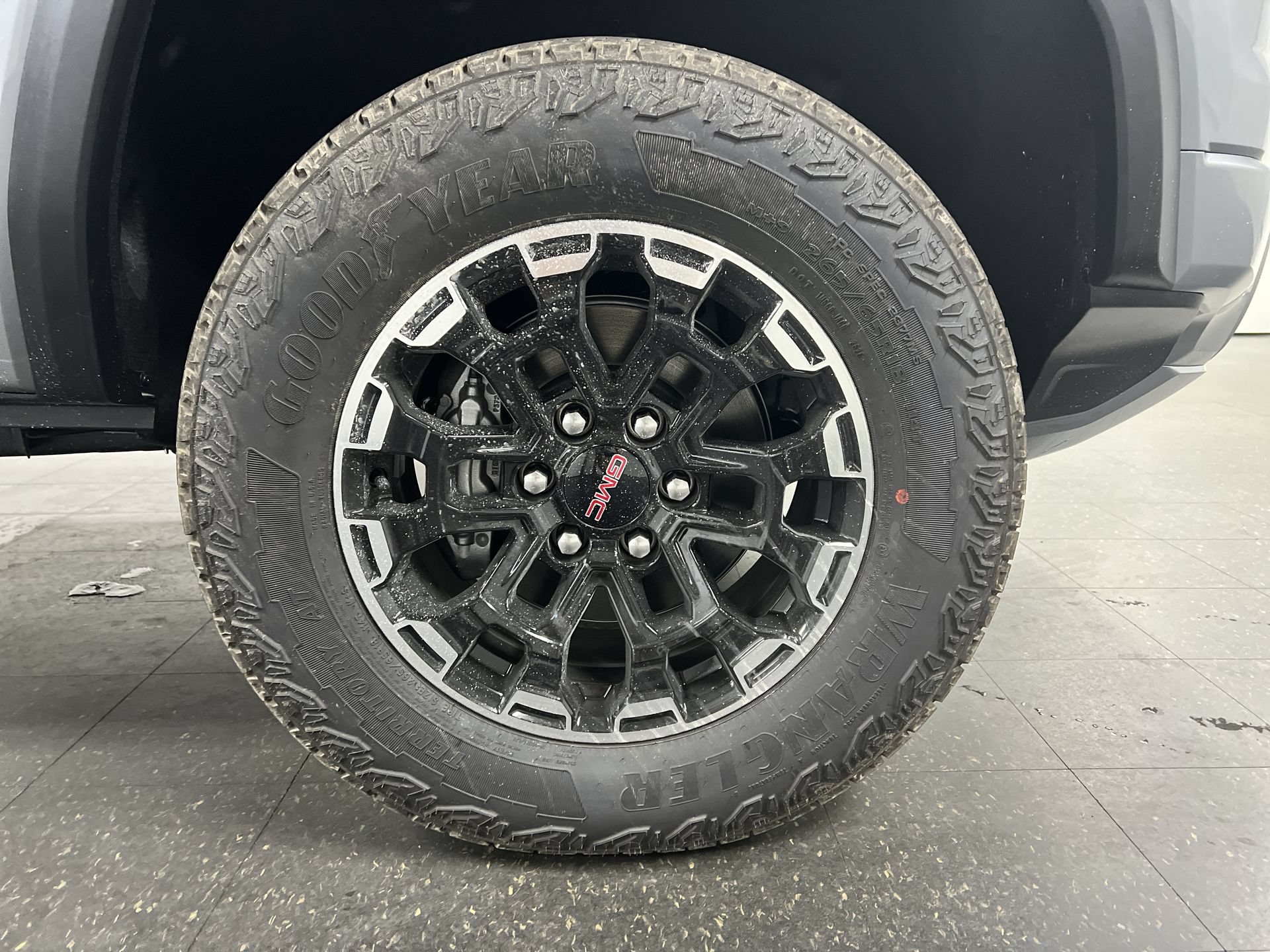 New 2026 GMC Canyon AT4 w/ Technology Plus Package AWD/4WD image 69