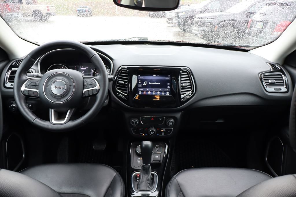 Used 2020 Jeep Compass Latitude image 39