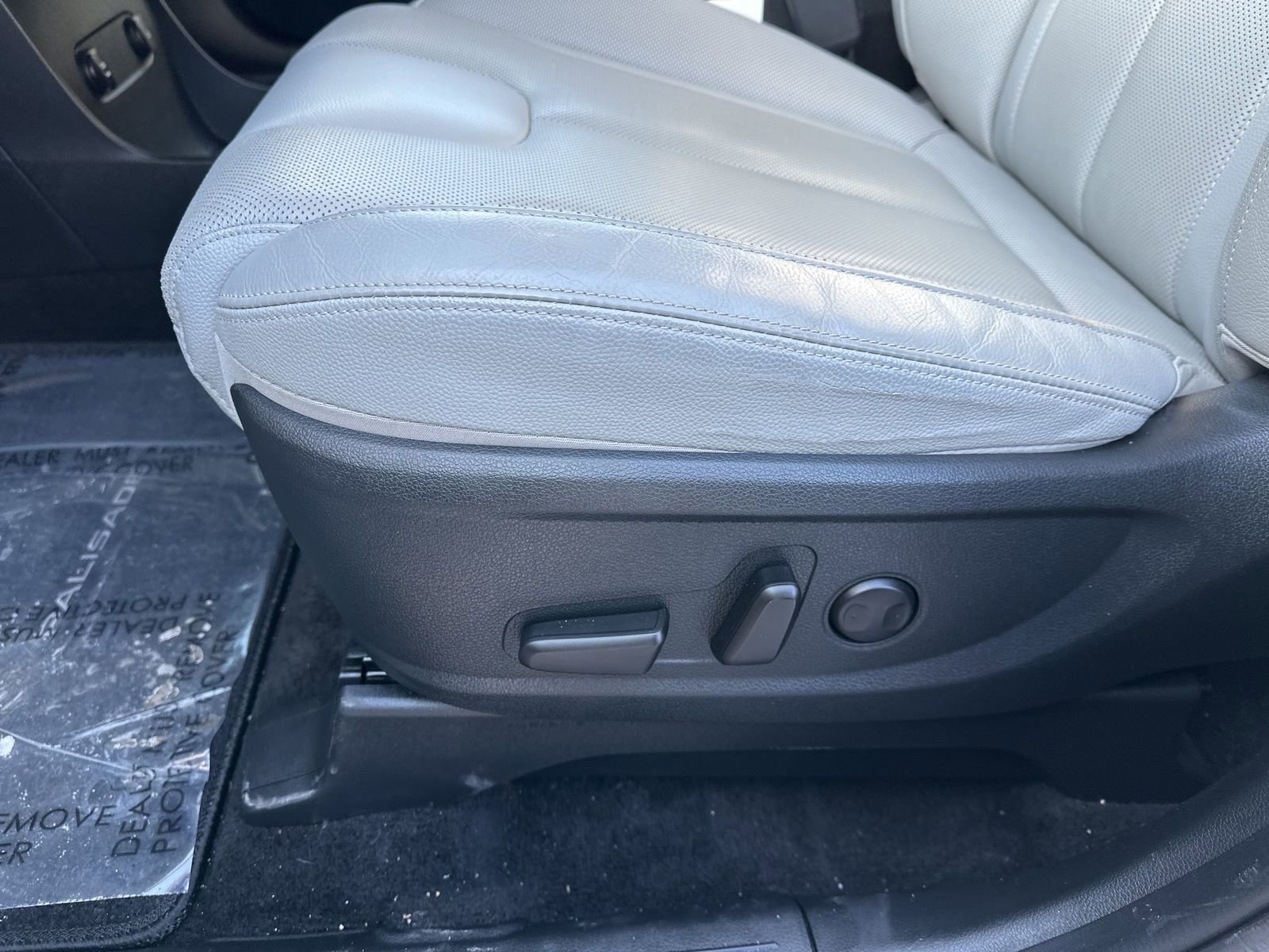 Used 2021 Hyundai Palisade SEL w/ Premium Package AWD/4WD image 13