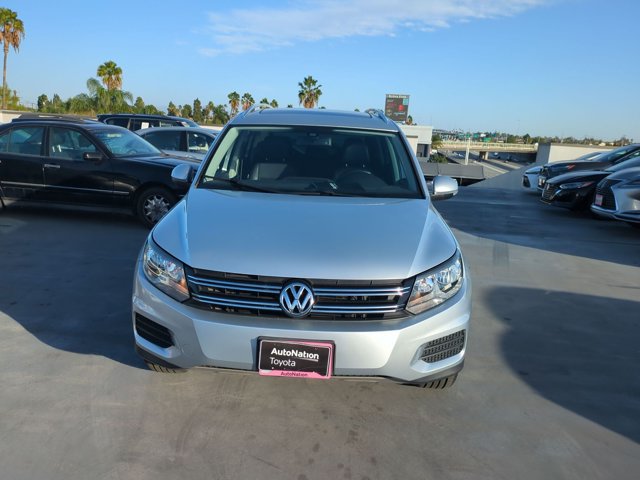 Used 2017 Volkswagen Tiguan Wolfsburg Edition FWD image 2