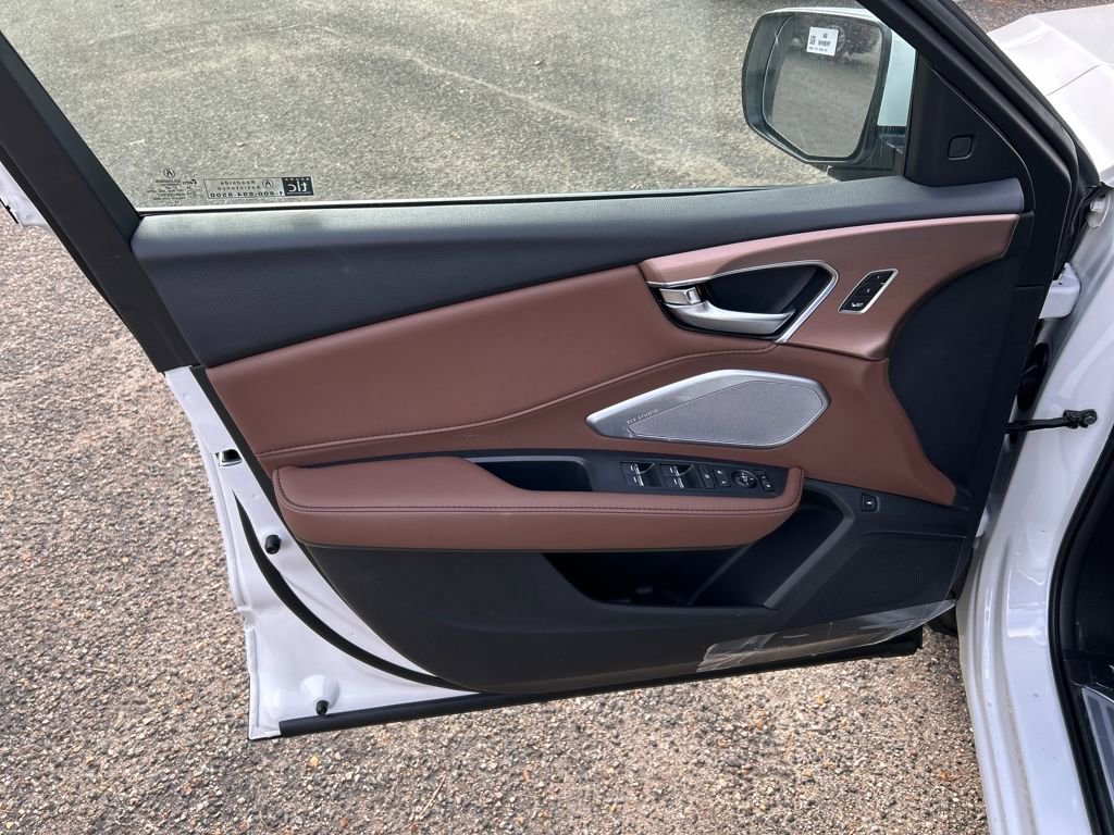 New 2026 Acura RDX SH-AWD image 12