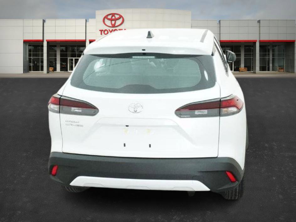 New 2026 Toyota Corolla Cross L image 18