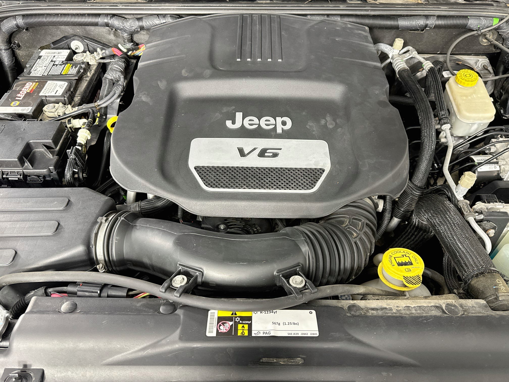 Used 2016 Jeep Wrangler Unlimited Sport AWD/4WD image 26