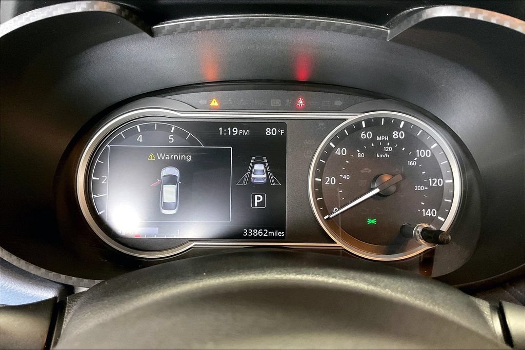 Used 2025 Nissan Versa SV FWD image 7