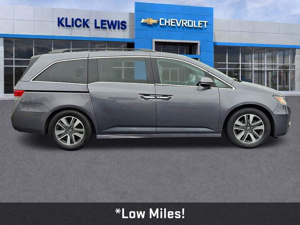 Used 2016 Honda Odyssey Touring Elite image 9