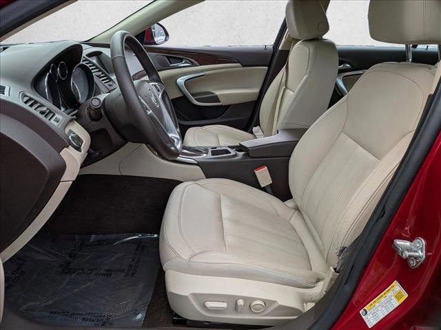 Used 2013 Buick Regal Premium FWD image 17