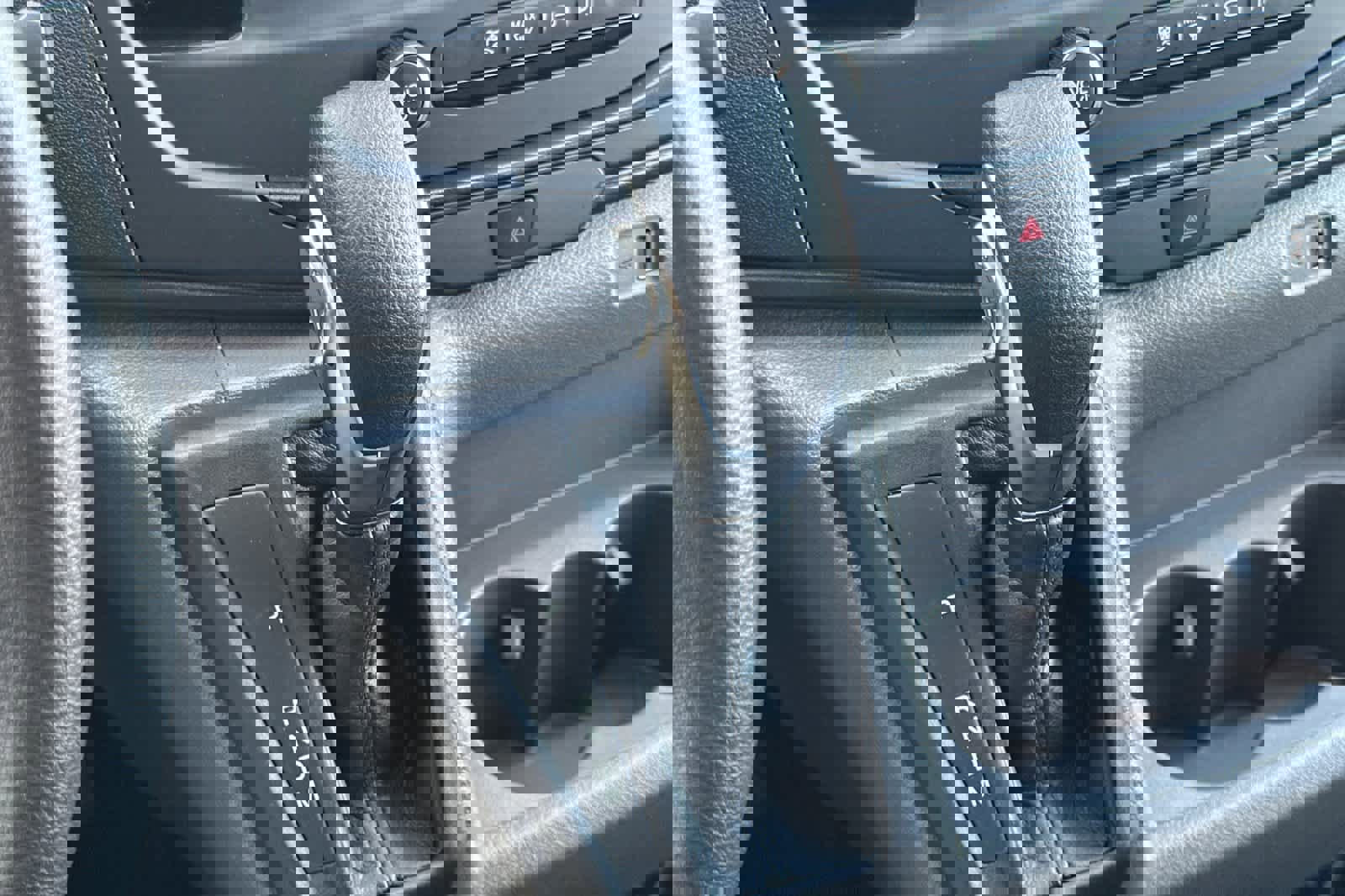 New 2026 Ford Transit 250 148 Medium Roof image 21