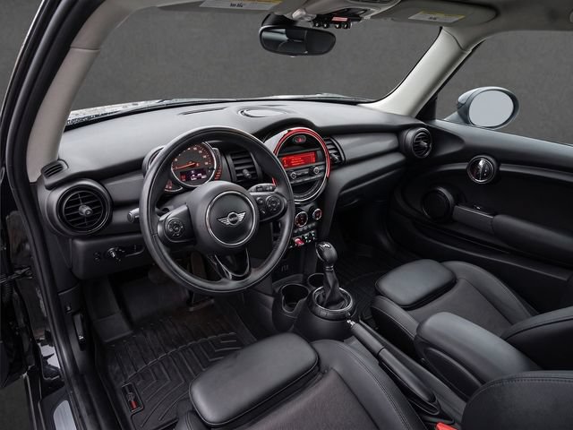 Used 2015 MINI Cooper 2-Door Hardtop FWD image 3
