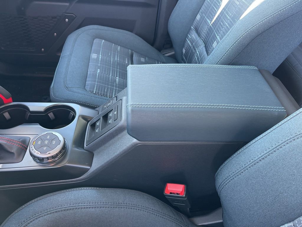 New 2025 Ford Bronco Heritage Edition image 12