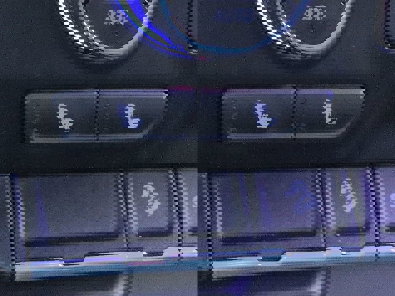 Used 2021 Chevrolet Silverado 1500 LT Trail Boss image 22