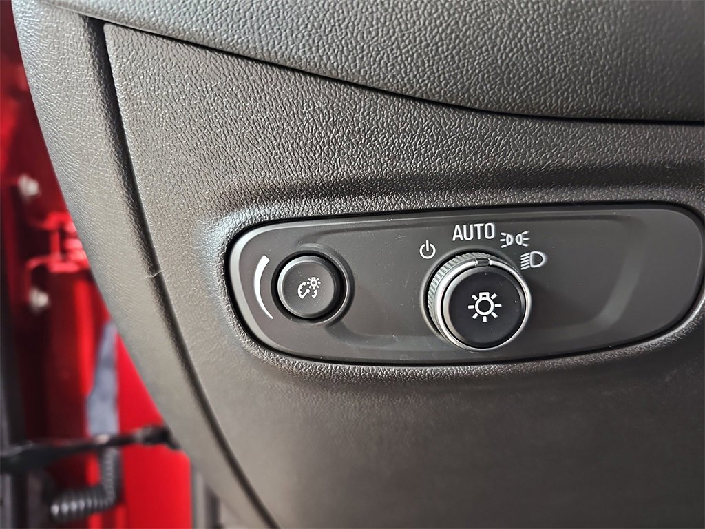 Certified 2023 Chevrolet Equinox LT image 31