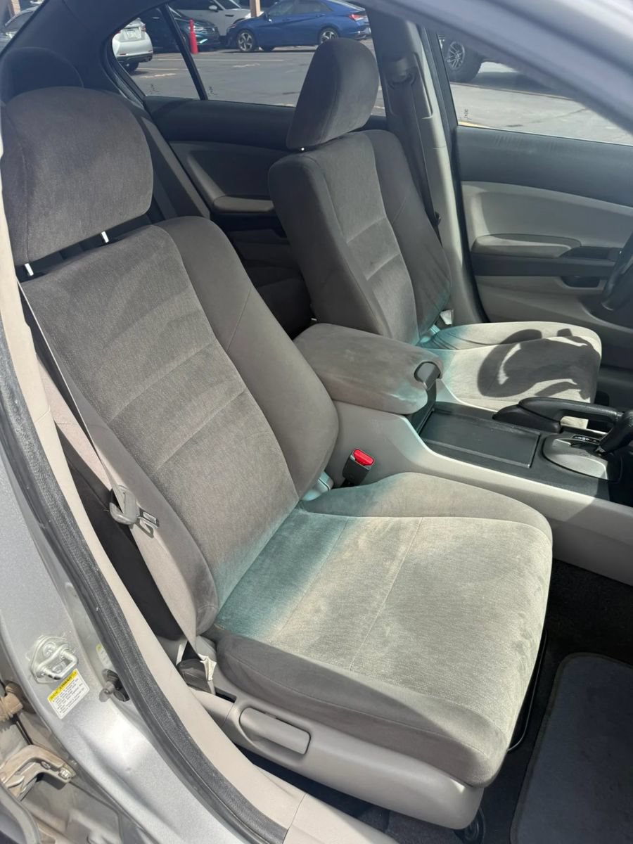 Used 2010 Honda Accord LX image 16