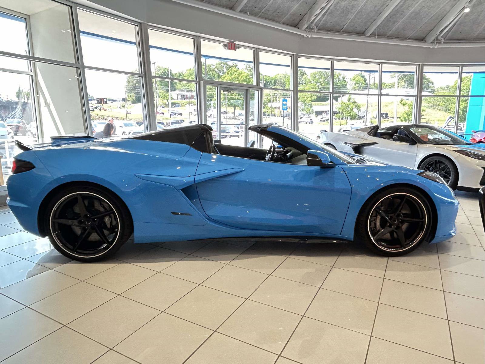 Used 2024 Chevrolet Corvette E-Ray w/ Stealth Interior Trim Package AWD/4WD image 2