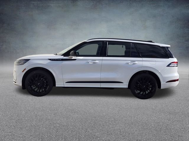 New 2026 Lincoln Aviator Reserve w/ Jet Appearance Package image 4
