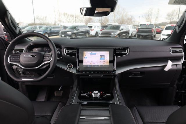 New 2025 Jeep Wagoneer Series II w/ Convenience Group I image 27