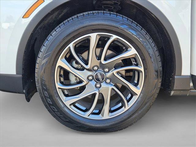 Used 2021 Lincoln Corsair FWD w/ Rear Removable Package Tray image 22