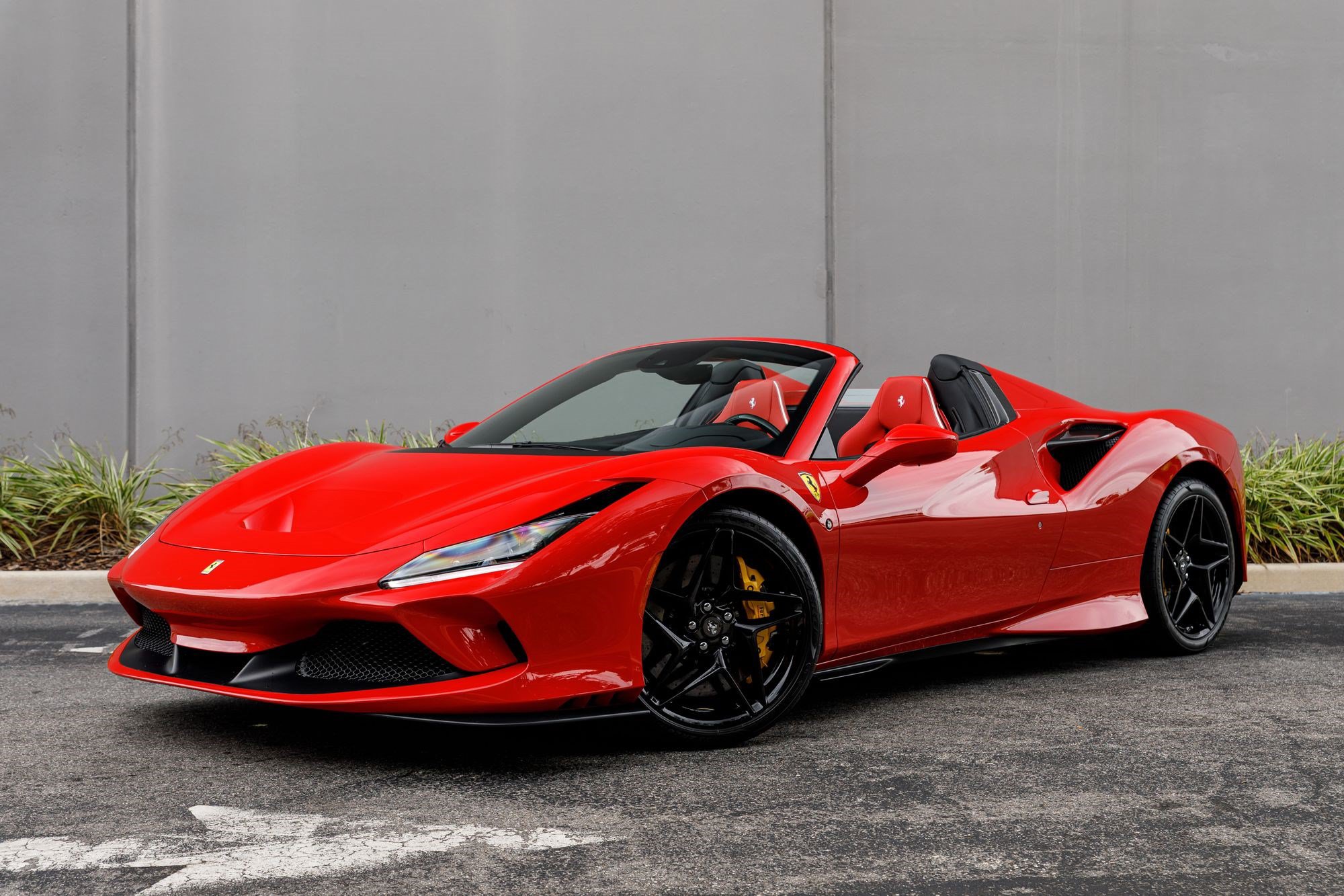 Used 2022 Ferrari F8 Tributo RWD image 53