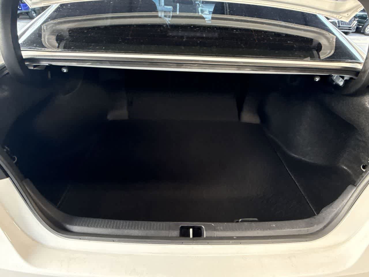 Used 2024 Toyota Camry SE FWD image 25