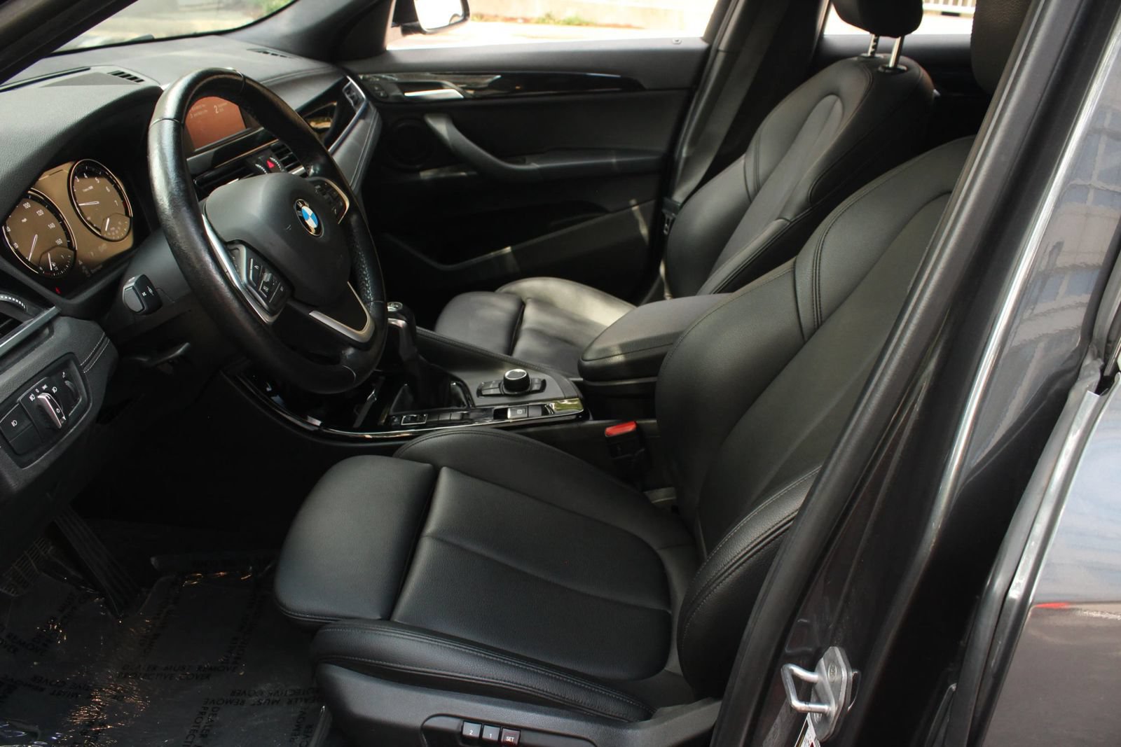 Used 2018 BMW X2 sDrive28i w/ Convenience Package FWD image 14