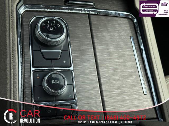 Used 2024 Ford Expedition Max Limited AWD/4WD image 36