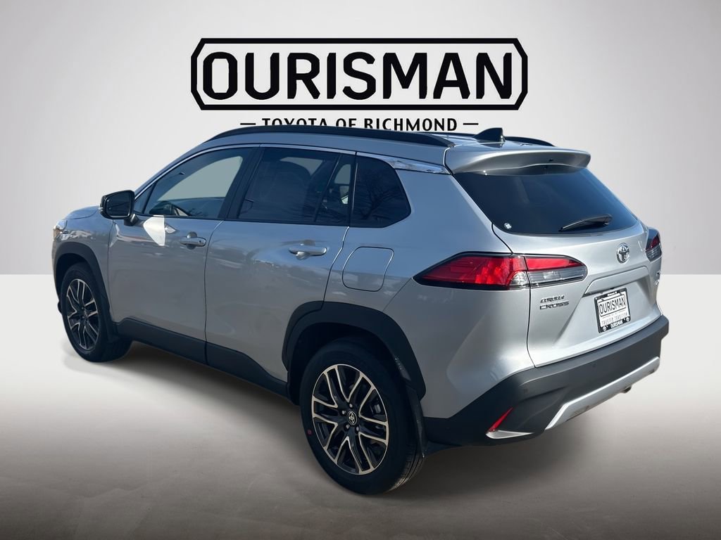 Used 2026 Toyota Corolla Cross XLE w/ Convenience Package image 8