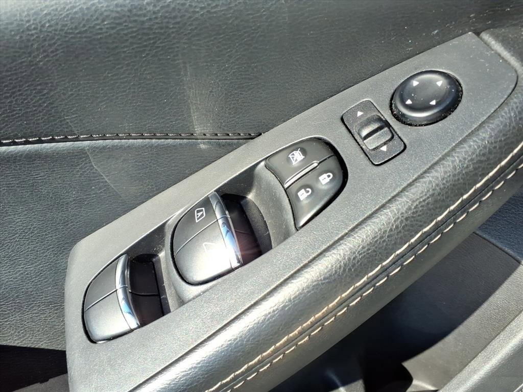 Used 2023 Nissan Maxima SV w/ Floor Mat Group image 13