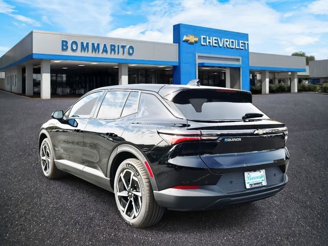 New 2026 Chevrolet Equinox EV LT image 3