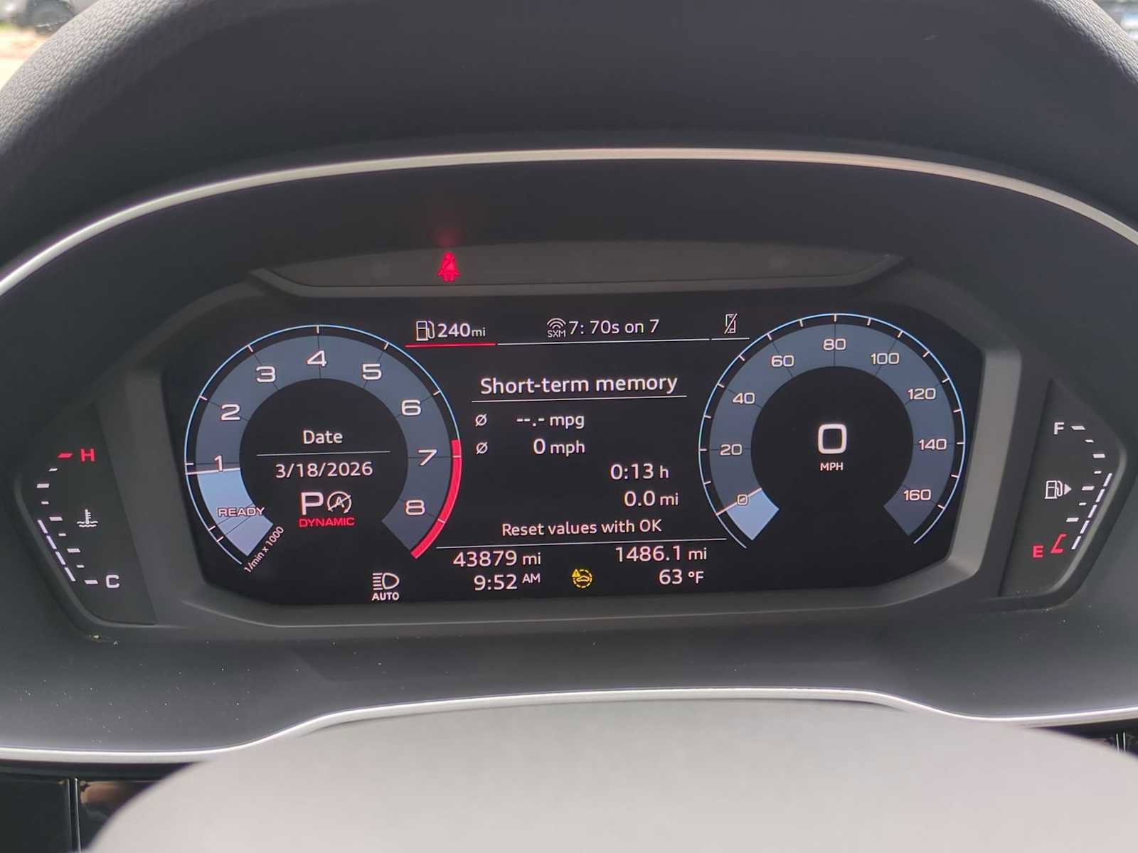 Used 2024 Audi Q3 2.0T Premium image 11