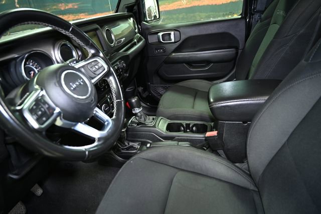 Used 2021 Jeep Wrangler Unlimited Sahara image 23