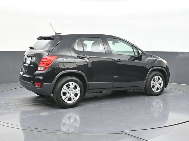 Used 2017 Chevrolet Trax LS FWD image 15
