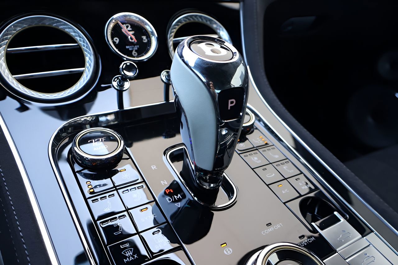 Used 2025 Bentley Continental GT Speed AWD/4WD image 33