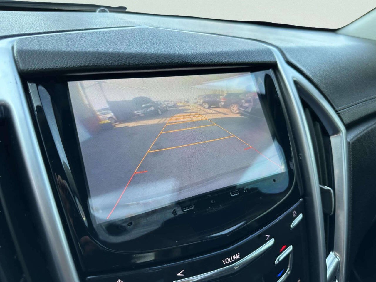 Used 2016 Cadillac SRX Luxury FWD image 31