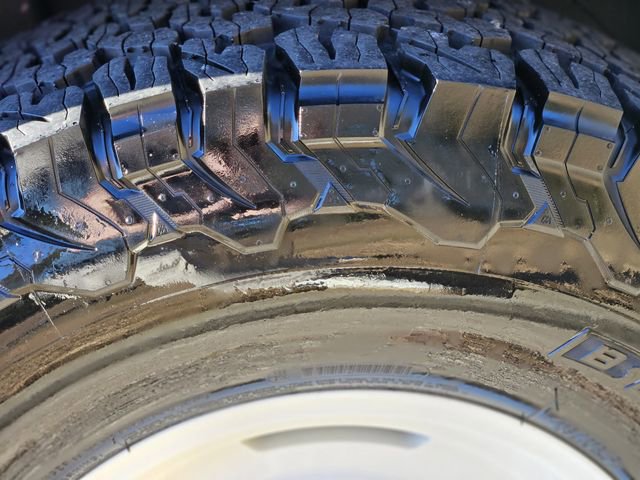 Used 2022 Ford Bronco Outer Banks image 11