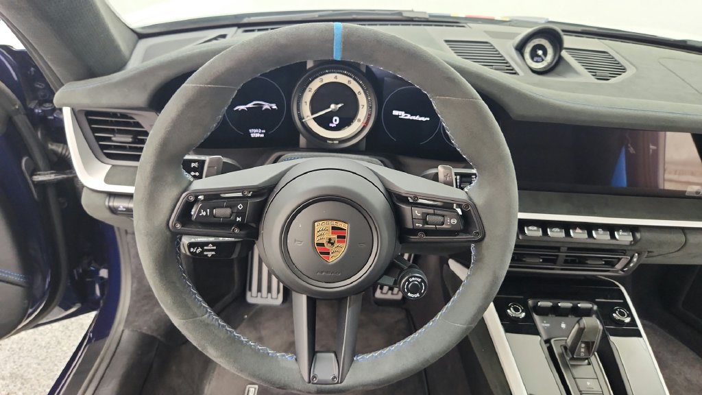 Used 2024 Porsche 911 Dakar AWD/4WD image 36