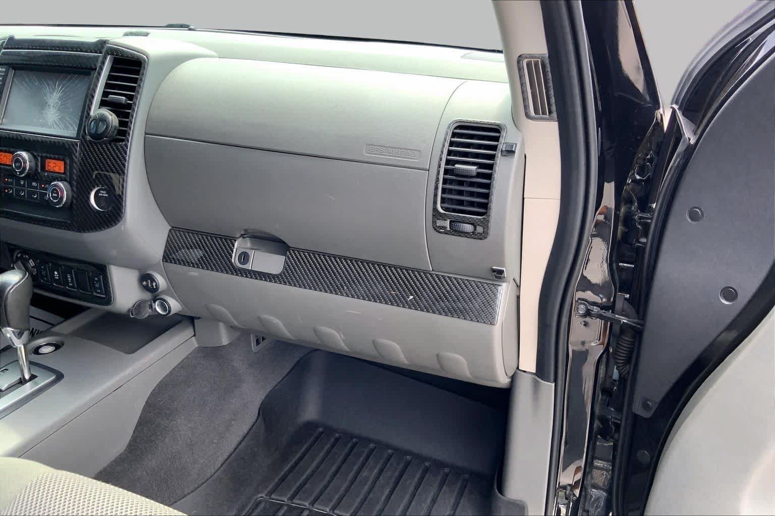 Used 2020 Nissan Frontier SV w/ Midnight Edition Floor Mats AWD/4WD image 19
