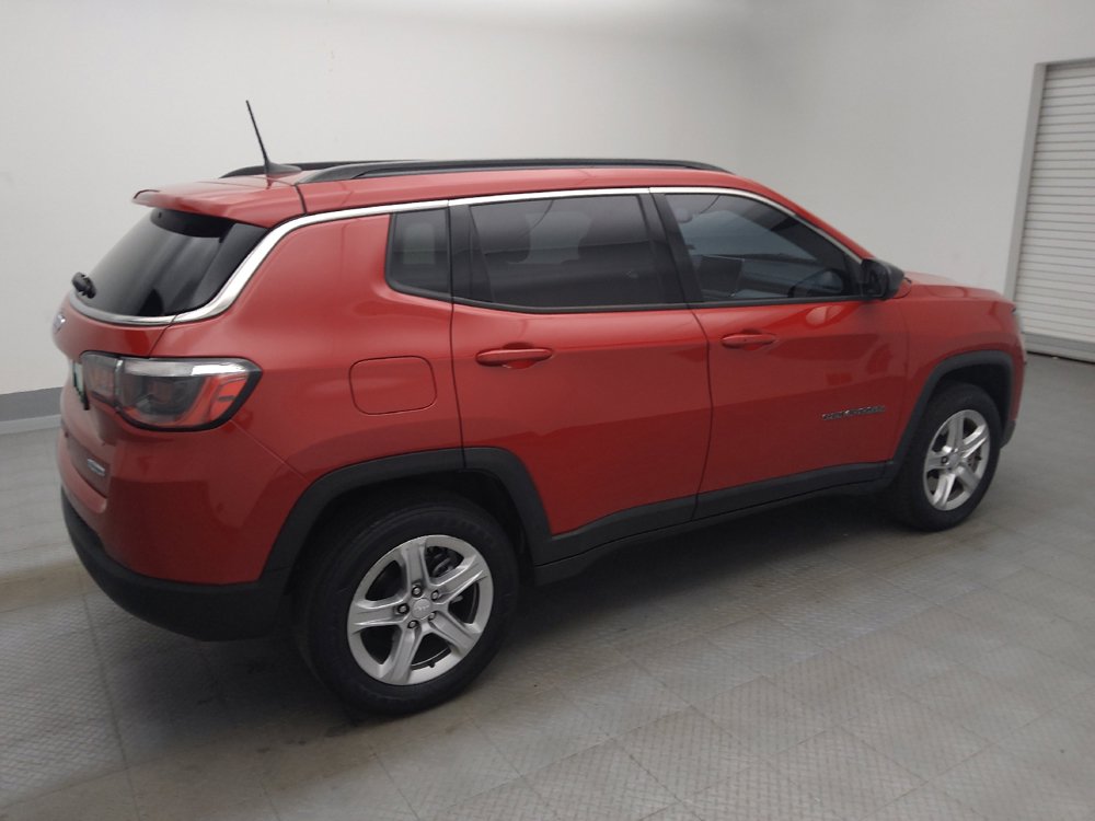 Used 2023 Jeep Compass Latitude w/ Convenience Group AWD/4WD image 10