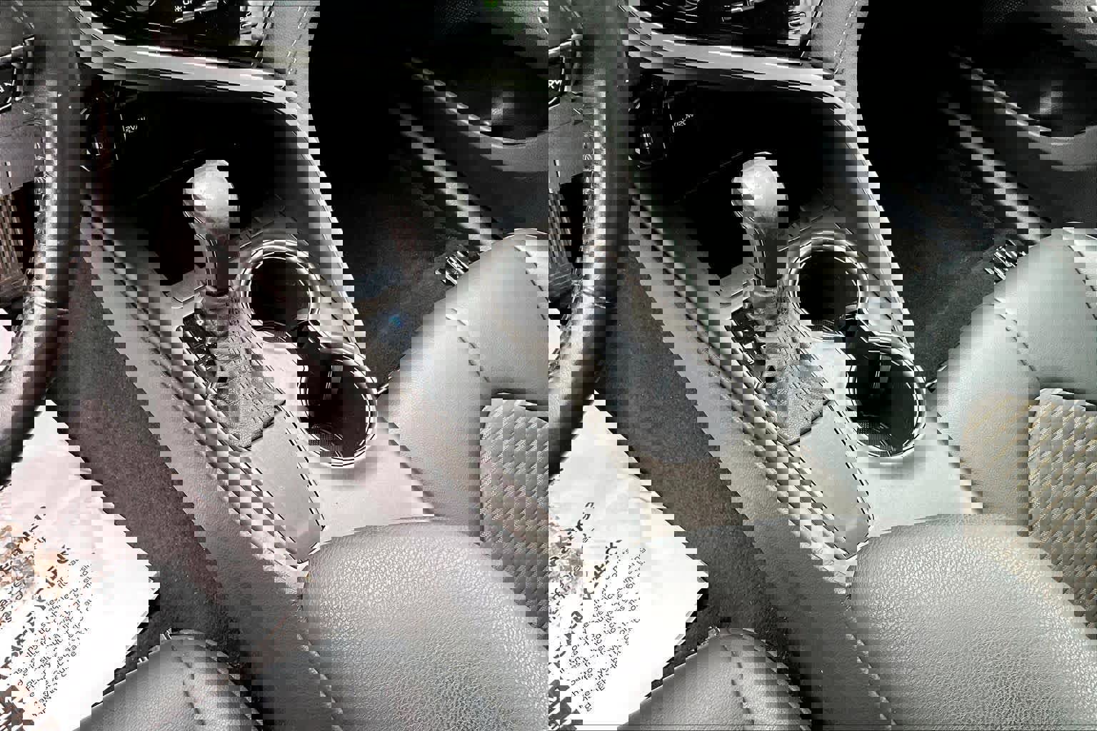 Certified 2021 Toyota Camry SE w/ Convenience Package image 32