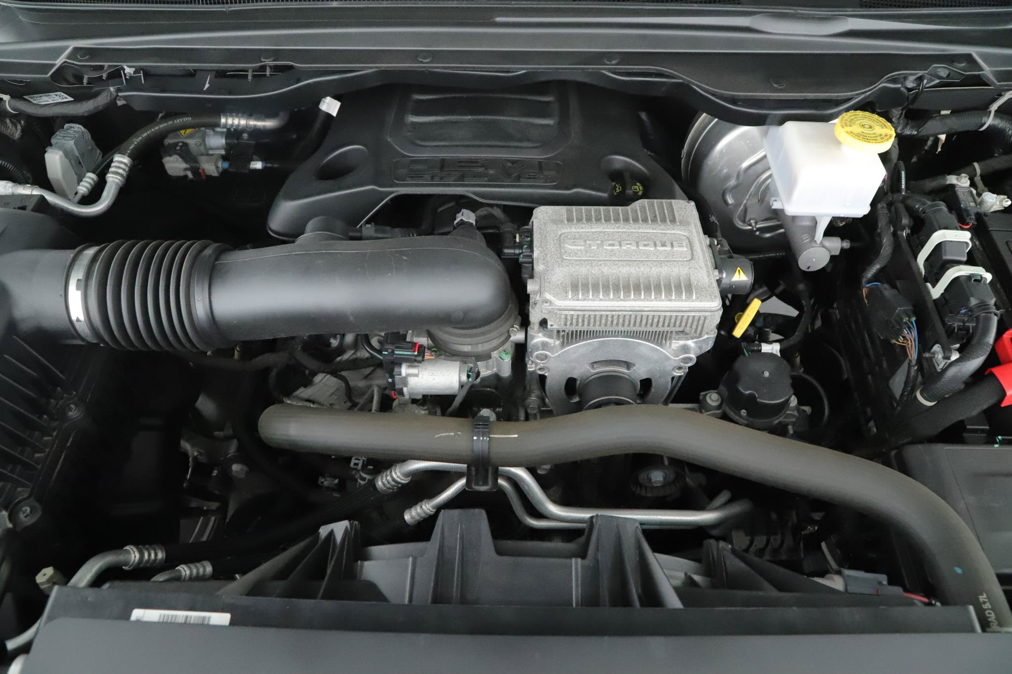 Used 2024 RAM 1500 Limited AWD/4WD image 21