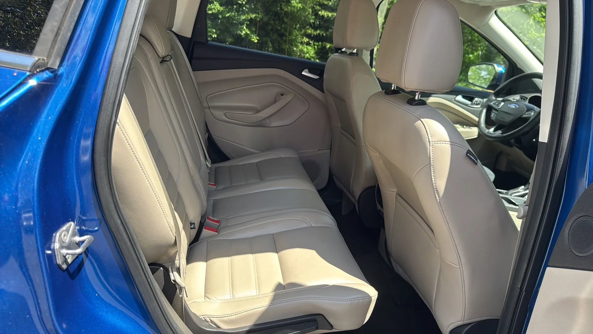 Used 2017 Ford Escape Titanium FWD image 13