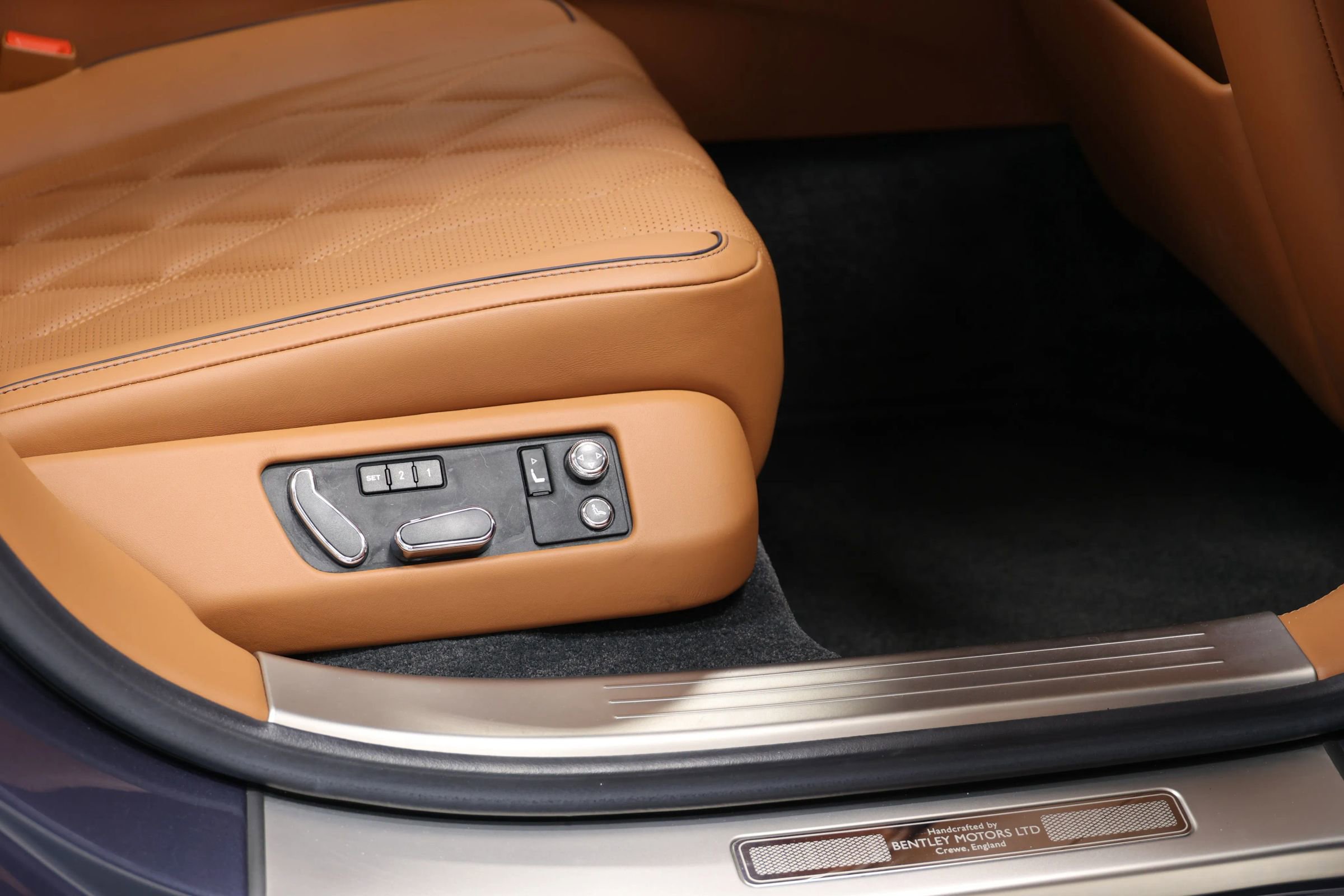 Used 2016 Bentley Flying Spur W12 AWD/4WD image 71