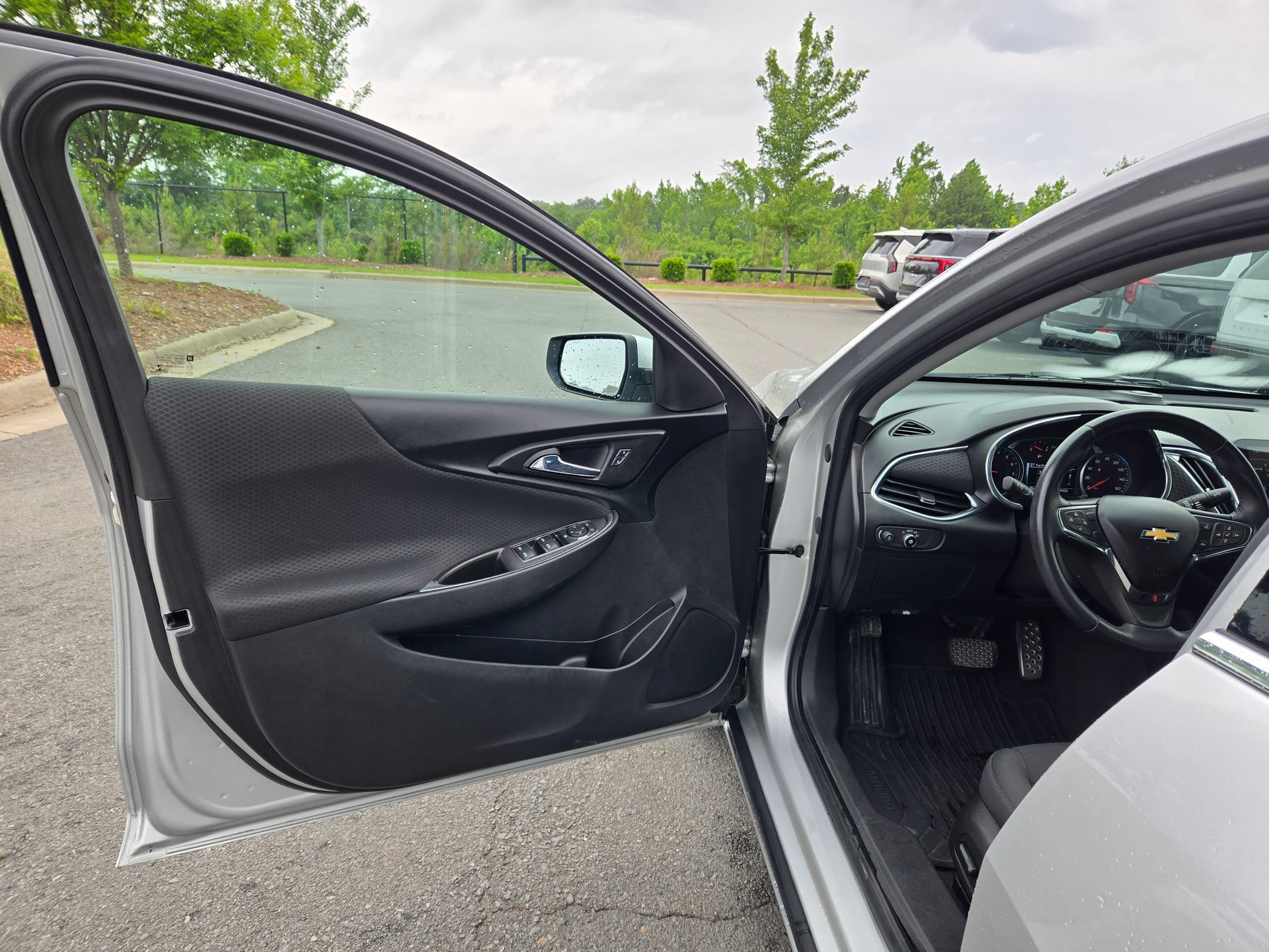 Used 2016 Chevrolet Malibu LT FWD image 20
