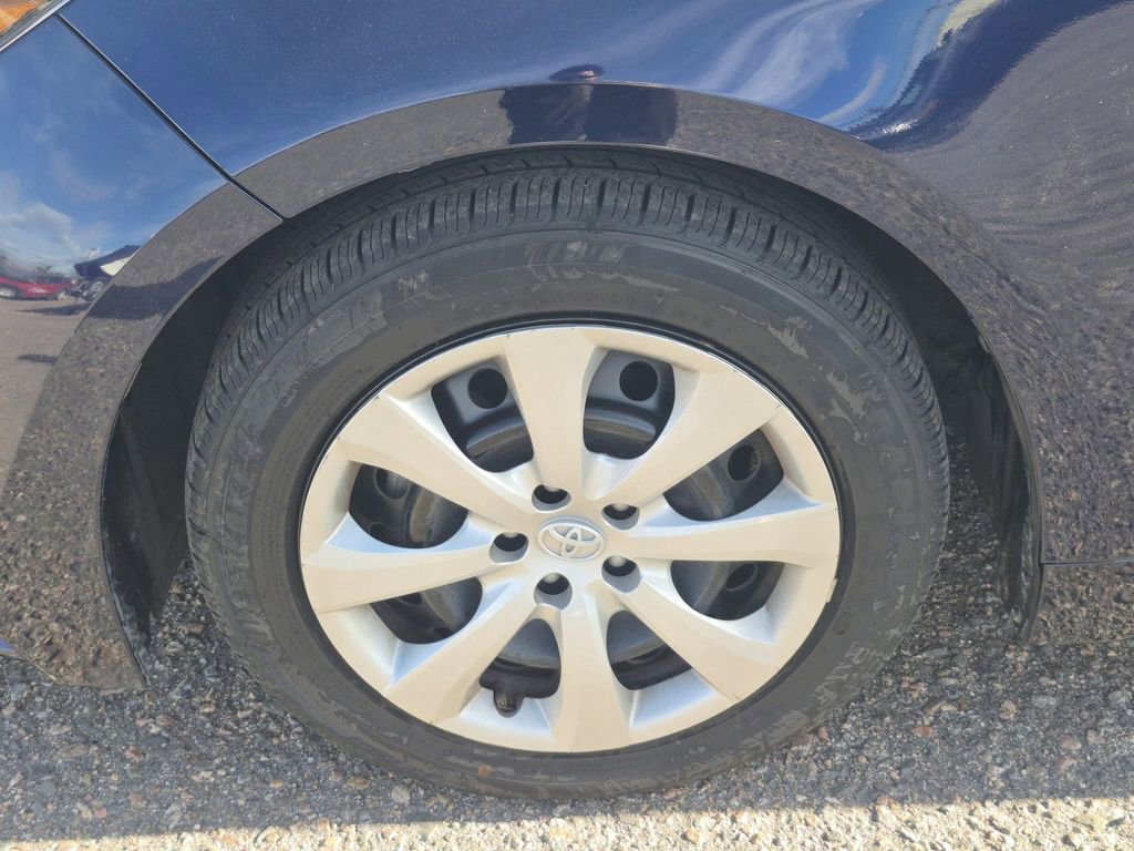 Used 2024 Toyota Corolla LE image 17