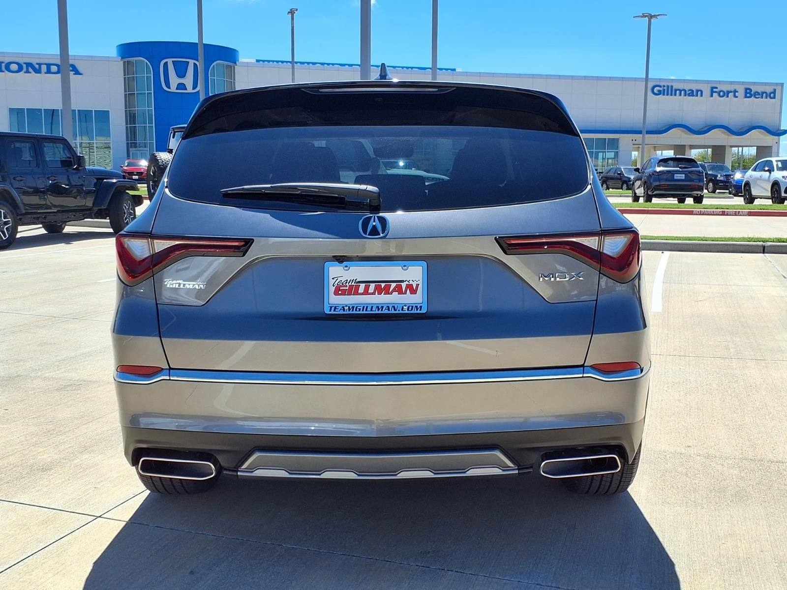 Used 2025 Acura MDX FWD image 6