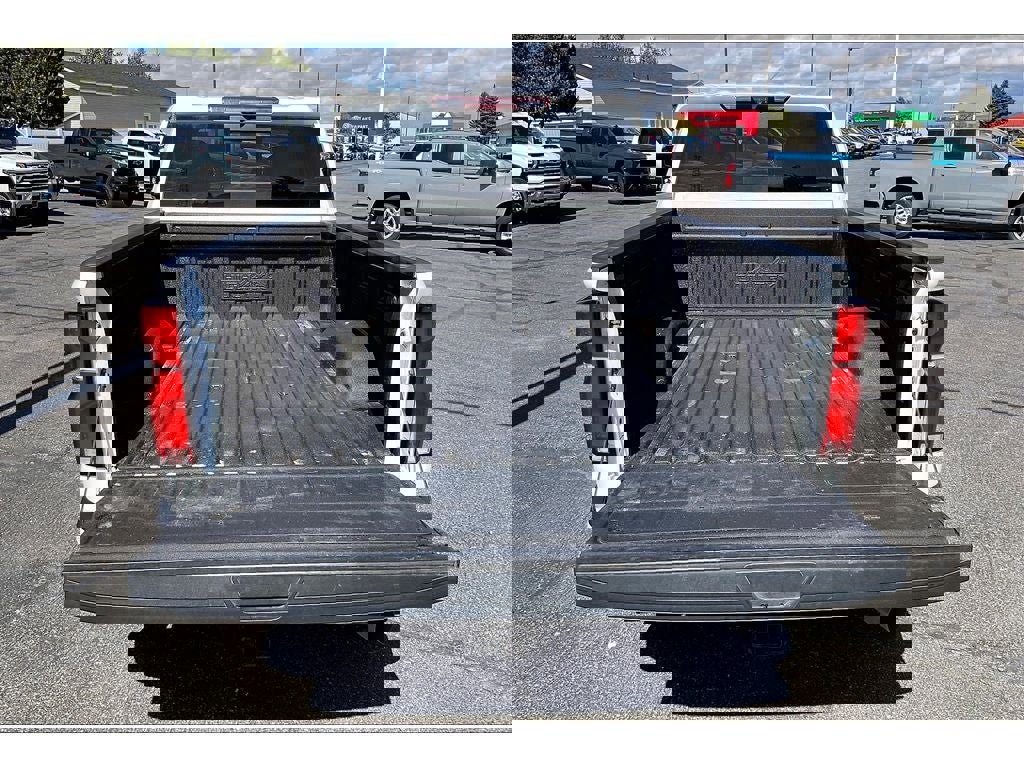 Used 2024 Chevrolet Silverado 3500 High Country w/ High Country Premium Package image 10