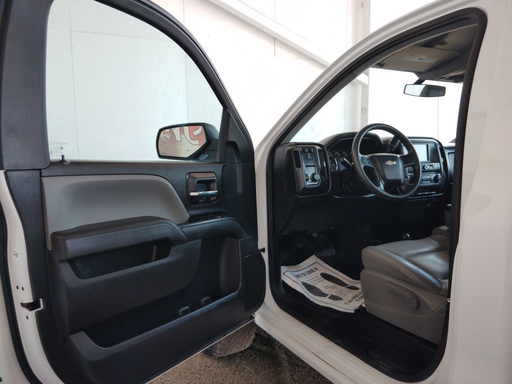 Used 2016 Chevrolet Silverado 1500 W/T w/ WT Fleet Convenience Package AWD/4WD image 17