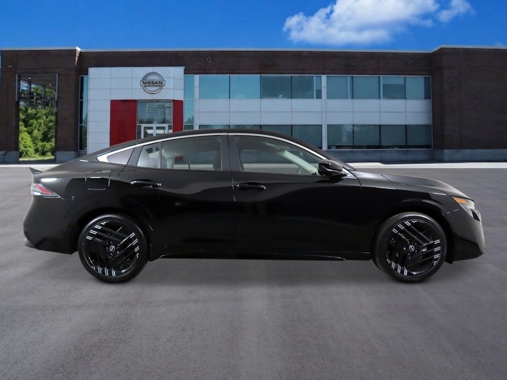 New 2027 Nissan Sentra SR FWD image 6