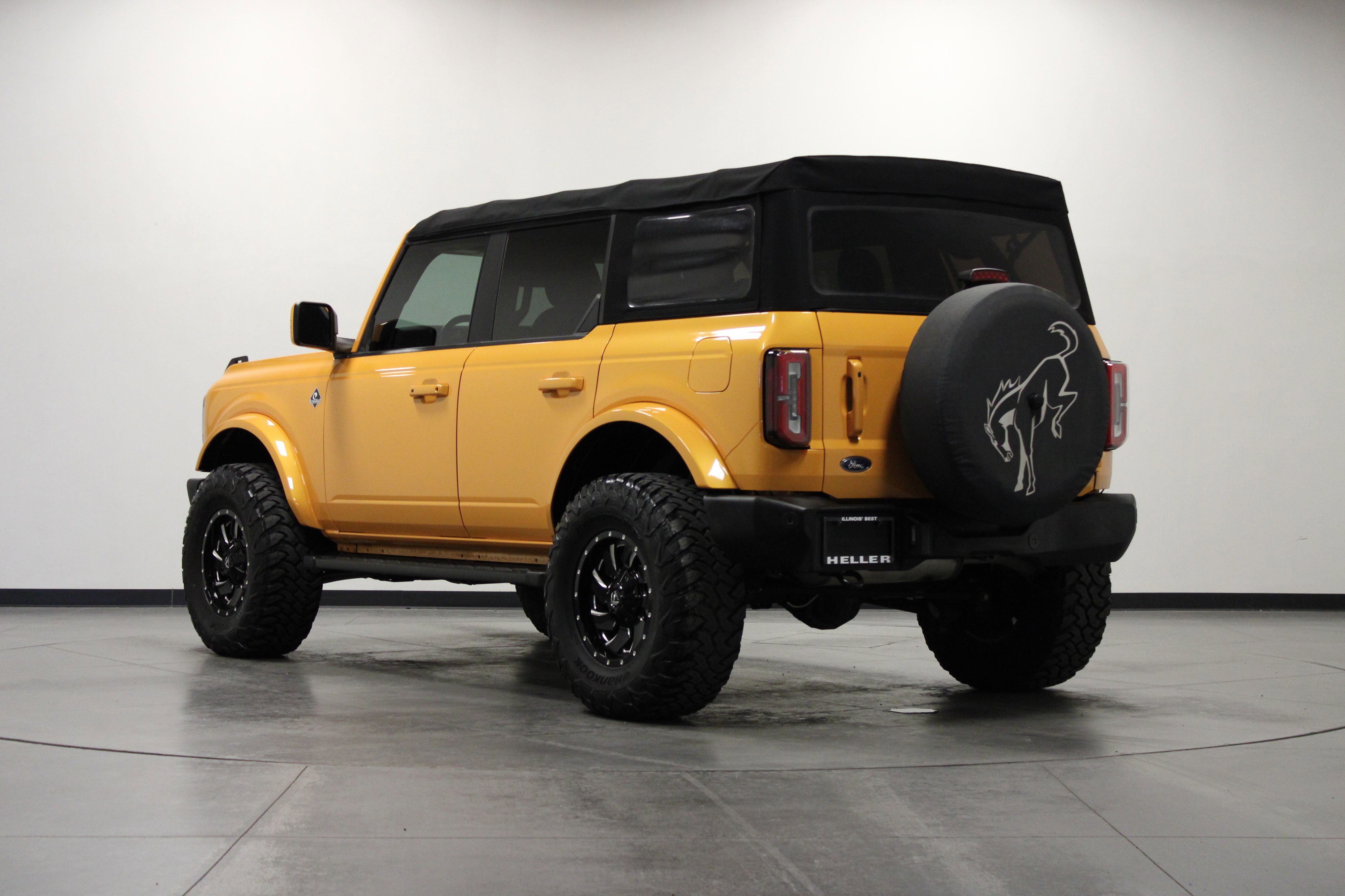 Used 2022 Ford Bronco Outer Banks image 6