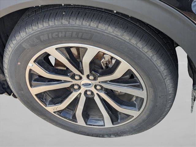Used 2025 Ford Explorer ST-Line AWD/4WD image 8